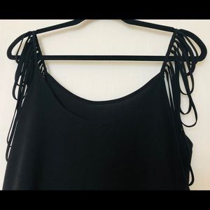 Beautiful sexy crêpe and shear lined top.